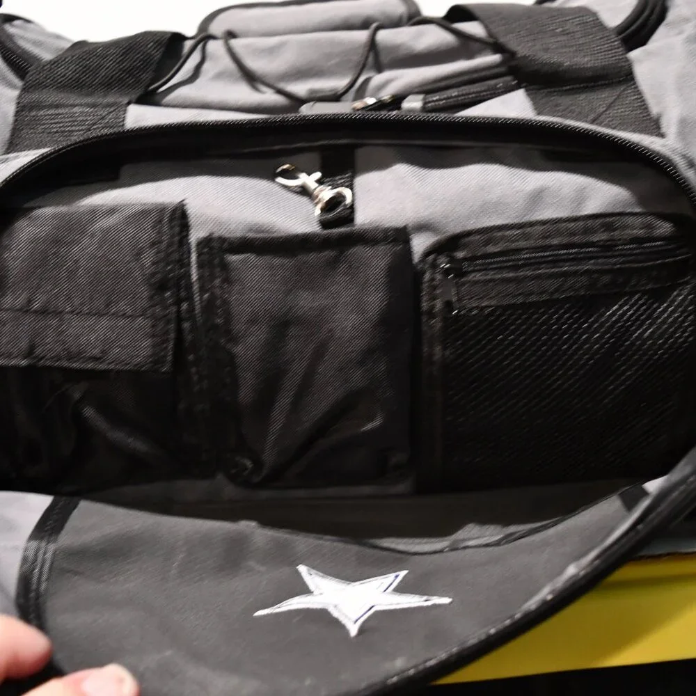 Dallas Cowboys Football Player Gym/Duffle Bag Salesman Sample New with Tag - Picture 3 of 13